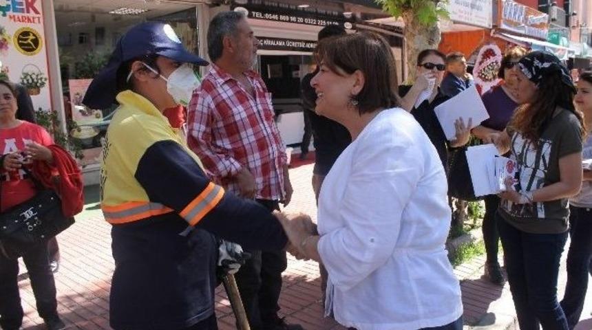 Elif Doğan T&uuml;rkmen Esnaf Ziyaretinde