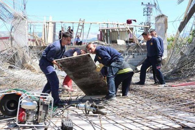 Kahramanmaraş'ta Inşaat Çöktü: 9 Işçi Yaralı