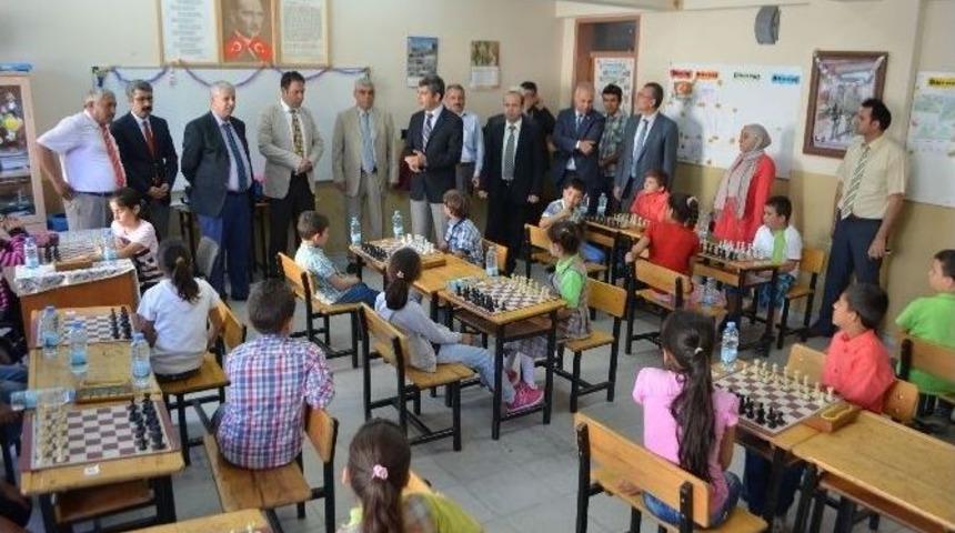 S&ouml;ke&rsquo;de Satran&ccedil; Turnuvası