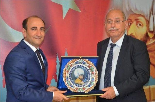 Uluslararası Yıldırım Beyazıd Han Sempozyumu 2