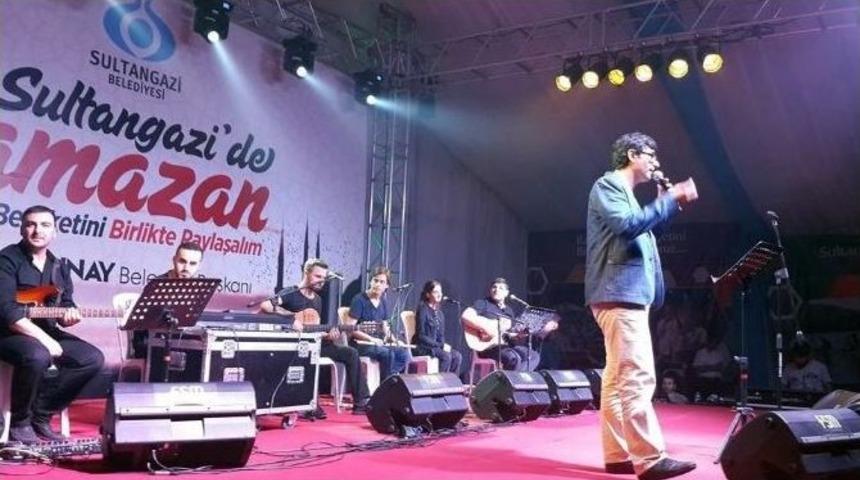 &Ccedil;ok Sevdiği Başbakan Davutoğlu İ&ccedil;in Şiir Yazdı