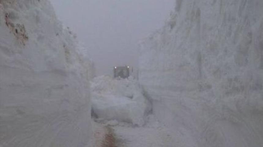 Ordu&rsquo;da Mayıs Ayında Kar M&uuml;cadelesi