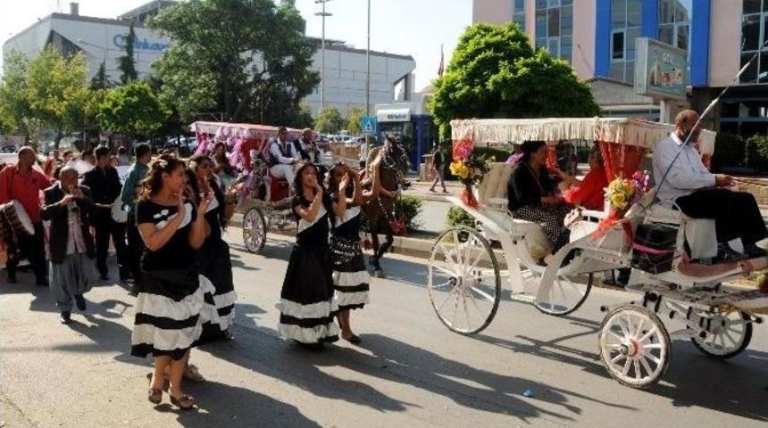 Romanlar Hıdrellez Şenliği&rsquo;nde Coştu