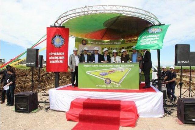 Diyarbakır’da Doğalgazlı Otobüsün Dolum Tesisi Açıldı 2