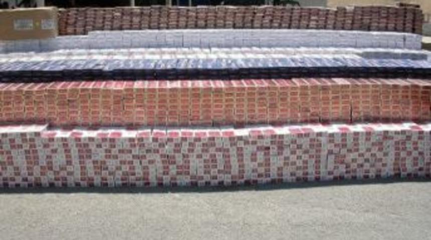 Kilis’te Gümrük Kaçağı Mallar Ele Geçirildi