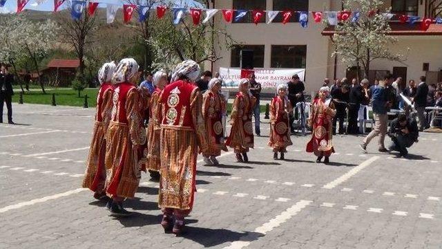 Hıdırellez Kutlamalarında Protokol Çocukluğuna Döndü 2