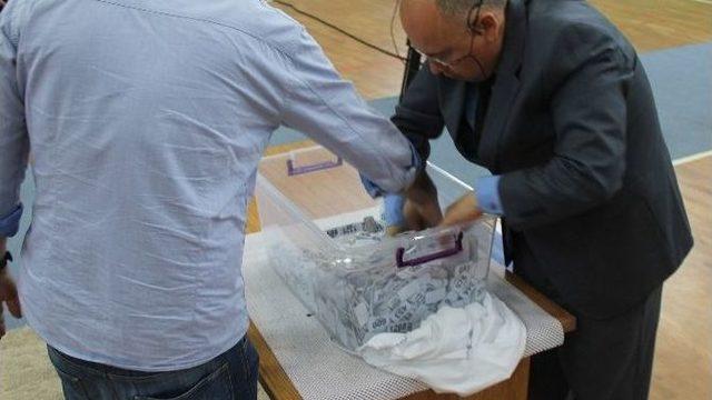 Trabzon’daki Çaykur Fabrikalarında İşe Alınacak 528 Mevsimlik İşçi İçin Kura Çekildi