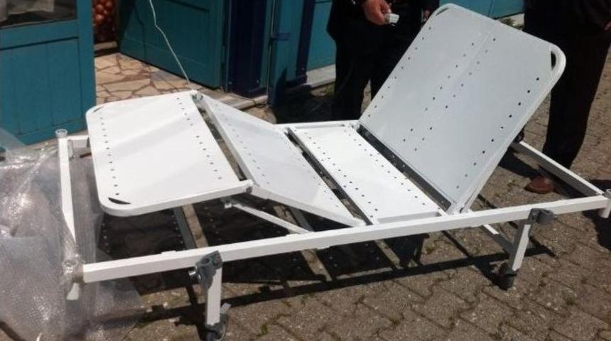 Kuzuluk Sosyal Yardımlaşma Derneğine 10 Hasta Yatağı Bağışlandı