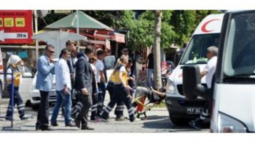 Kılı&ccedil;daroğlu&rsquo;nun Mitinginde Bazı Vatandaşlar Baygınlık Ge&ccedil;irdi