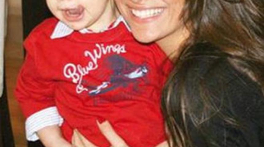 AŞK G&Ouml;ZLERİNİ K&Ouml;R EDİNCE