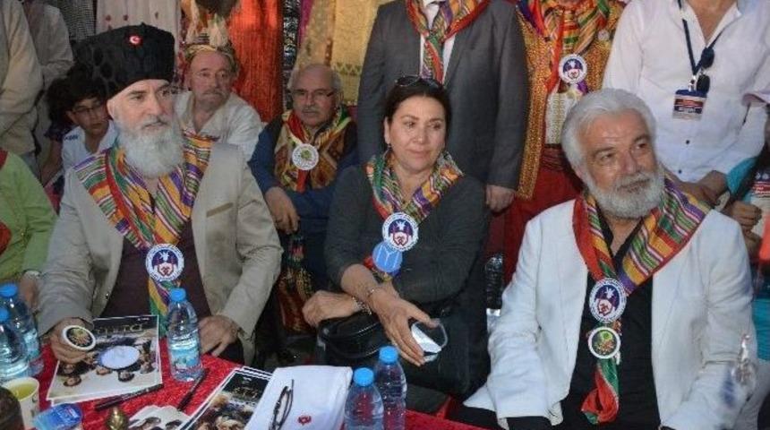 Diriliş Ertuğrul Oyuncuları Sevenleriyle Buluştu