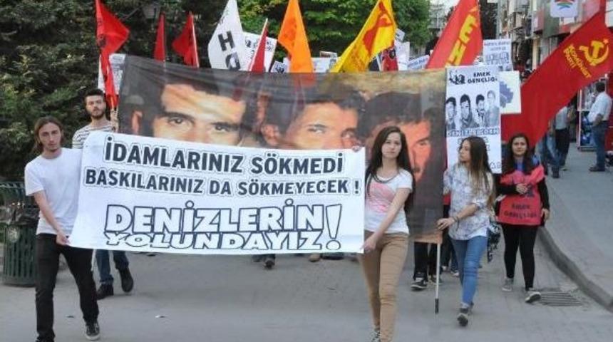 Eskişehir'de 200 Kişi 'denizler' I&ccedil;in Y&uuml;r&uuml;d&uuml;