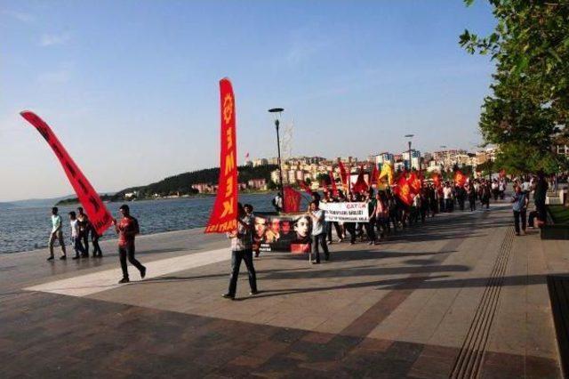 Çanakkale'de Deniz Gezmiş Ve Arkadaşları Anıldı