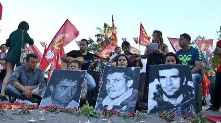 Deniz Gezmiş Ve Arkadaşları Antalya’Da Anıldı