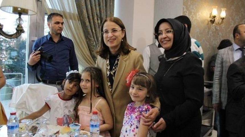 Koruyucu Aileler Sakarya&rsquo;da Buluştu