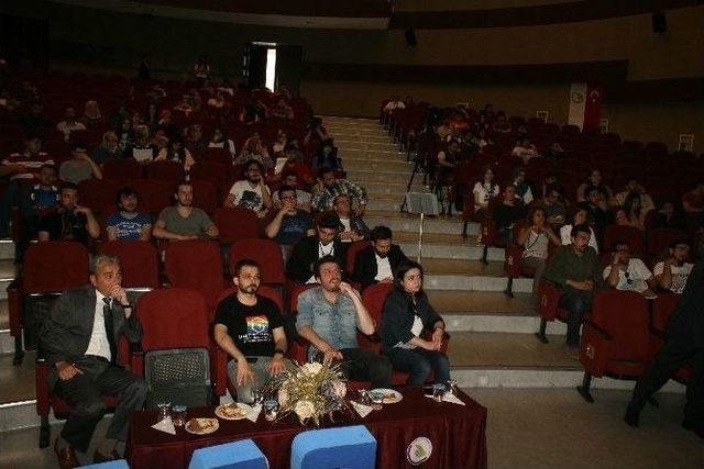 Standard Profil, Btfest&rsquo;te D&uuml;zce &Uuml;niversitesi &Ouml;ğrencileri İle Buluştu 3