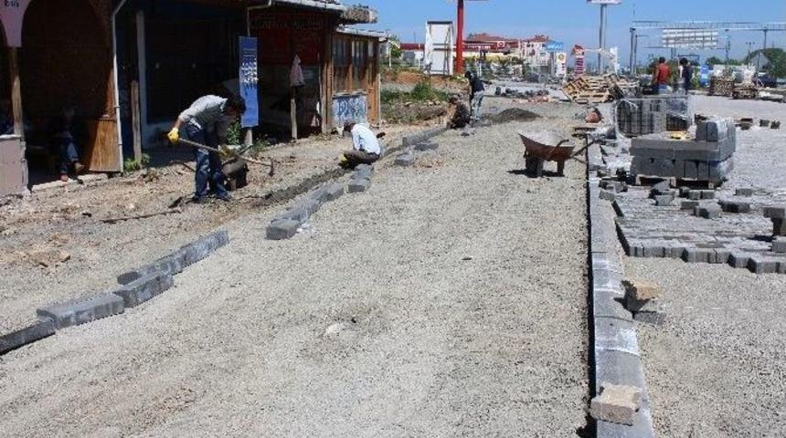 Ak&ccedil;akoca Sapak Mevkinde Kilit Parke &Ccedil;alışmaları Başladı