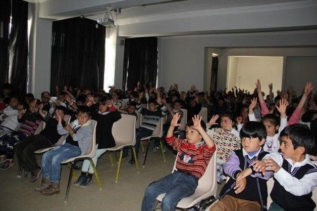 Büyükşehir Belediyesi’nden Öğrencilere Hijyen Eğitimi