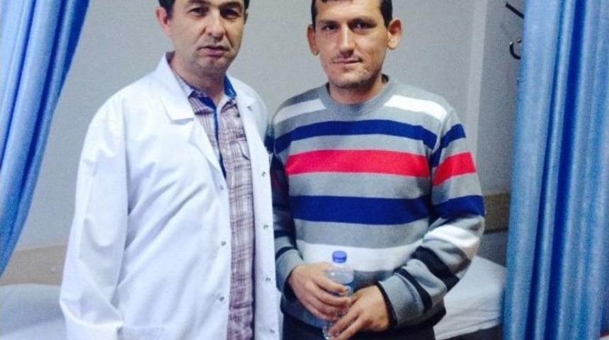 Kapalı Ameliyatla 7 Cm&rsquo;lik B&ouml;brek Taşından Kurtuldu