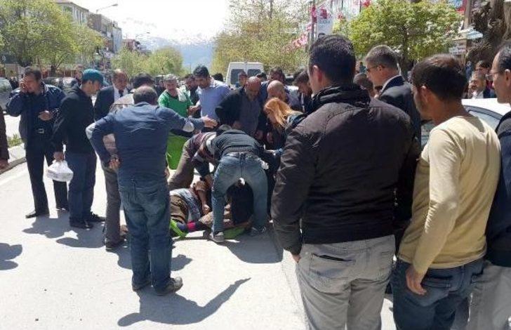 Yolun Karşısına Geçmek Isterken Hayatını Kaybetti G2