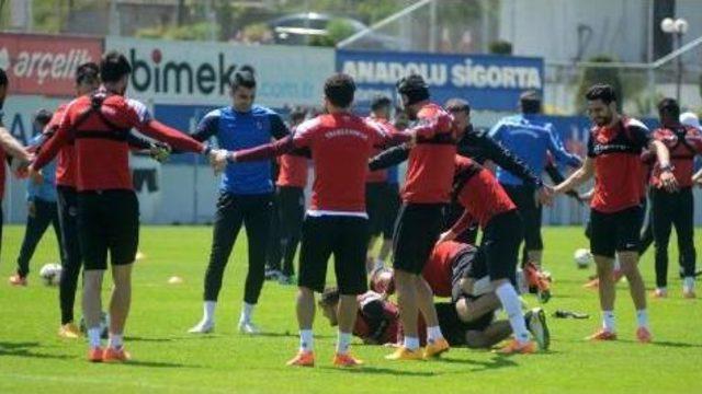 Trabzonspor'dan Bursaspor Maçı Için 'derbi Tarifesi'