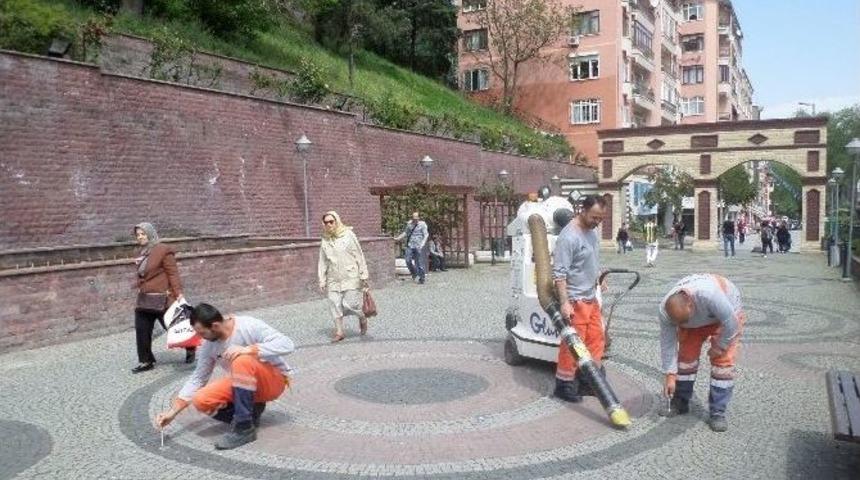 Belediye&rsquo;den &ldquo;yerlere İzmarit Atmayın&rdquo; Uyarısı