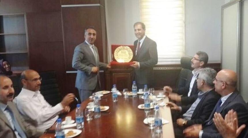 Artuklu &Uuml;niversitesi&rsquo;nde Devir Teslim Heyecanı