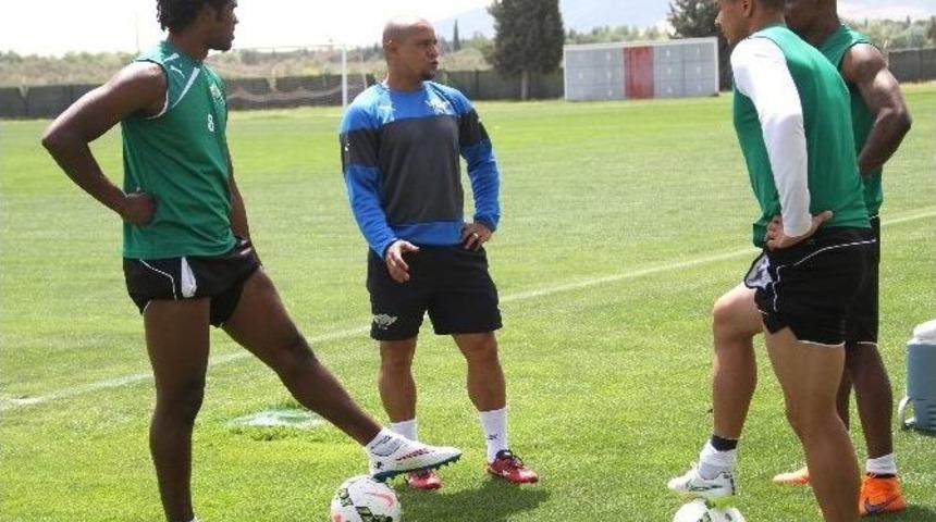 Mezenga: "5&rsquo;te 5 Yapmak İstiyoruz"