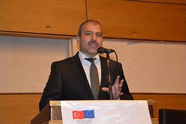 Kayseri&rsquo;de &rsquo;dijital &Ouml;ğrenme Ve &Ouml;ğrenim Fırsatlarına Erişim&rsquo; Semineri 2