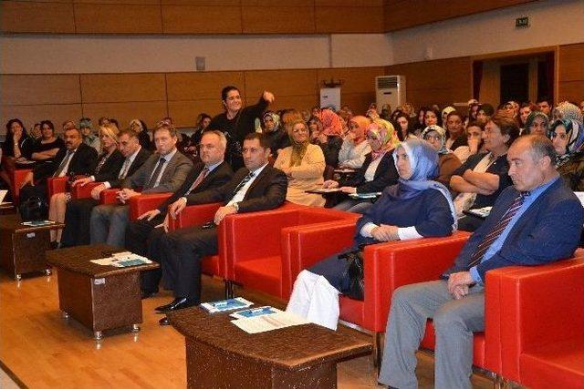 Kayseri&rsquo;de &rsquo;dijital &Ouml;ğrenme Ve &Ouml;ğrenim Fırsatlarına Erişim&rsquo; Semineri 3