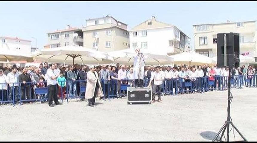 &Ccedil;atalca'daki Kazada Hayatını Kaybeden 3 Kişi Son Yolculuklarına Uğurlandı