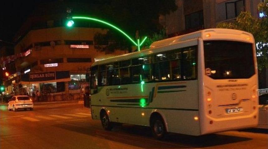 Trafik Işıkları Yenileniyor