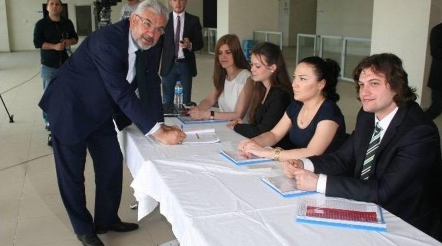 Bursaspor Kongresi 16 Mayıs&rsquo;a Ertelendi