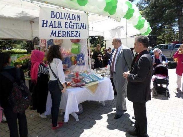 Bolvadin’de Festival Havasında Hıdırellez Kutlaması