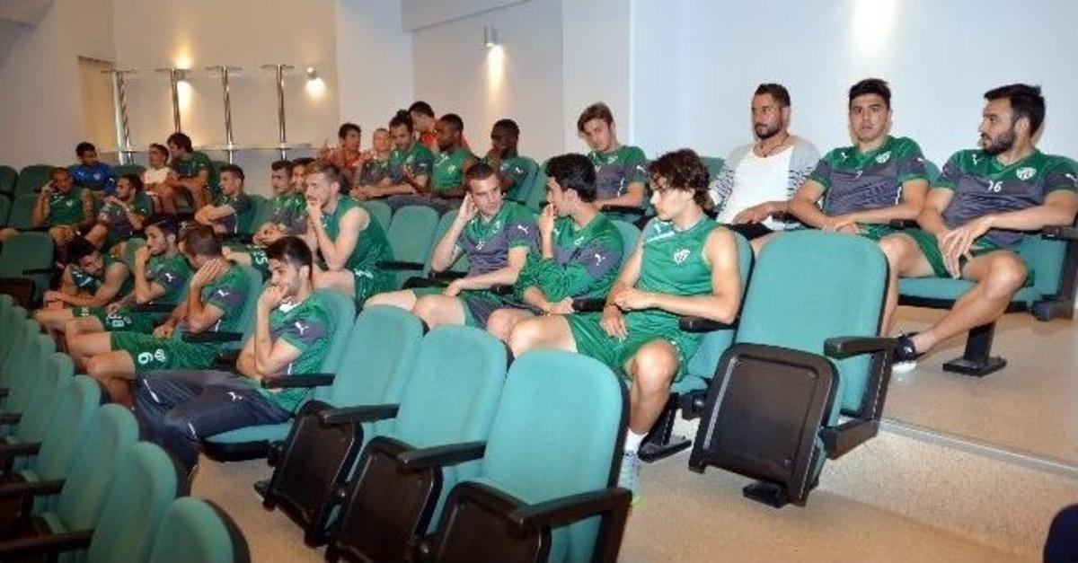 Profesyonel Futbolcular Derneği Bursasporlu Futbolcuları Bilgilendirdi