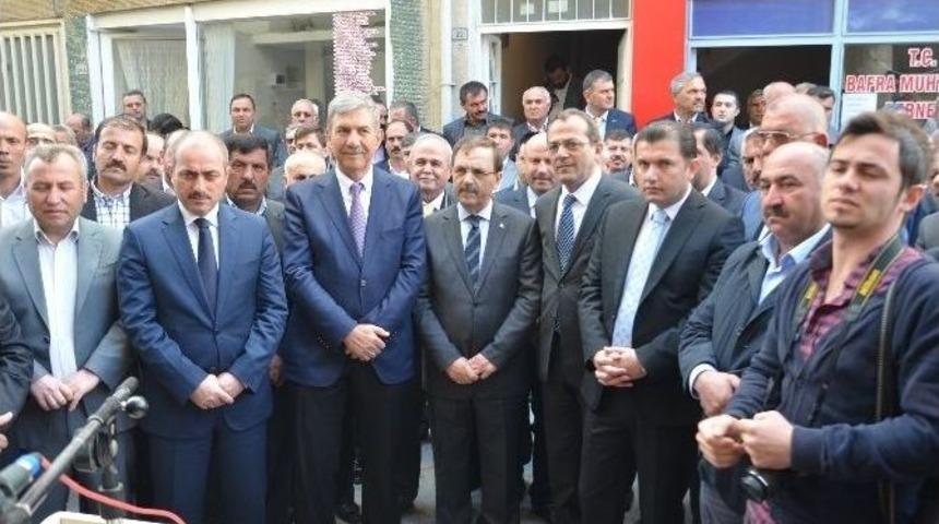 Bafra&rsquo;da Muhtarlar Derneği Binasının A&ccedil;ılışı Yapıldı