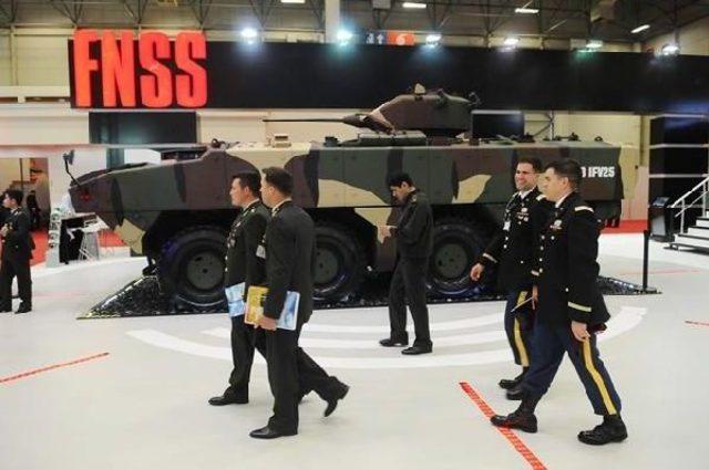 Fnss, Yeni Taktik Tekerlekli Zırhlı Ara&ccedil;larıyla Idef 15 te 2
