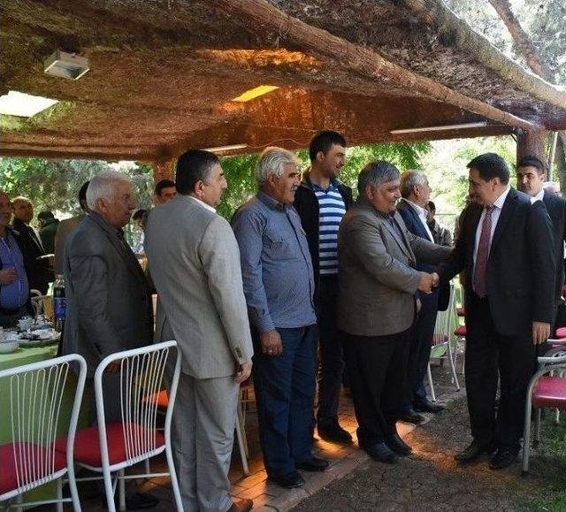 İki Aile Arasındaki Husumet Barış Yemeğiyle Sona Erdi 1