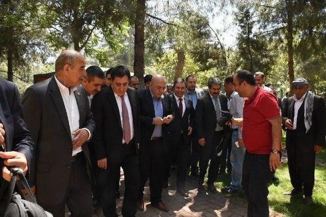 İki Aile Arasındaki Husumet Barış Yemeğiyle Sona Erdi 2