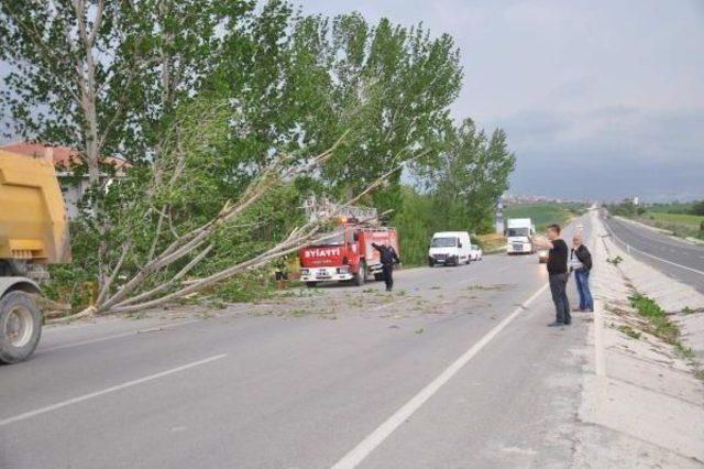 Şiddetli Fırtına Edirne’Yi Felç Etti (3)