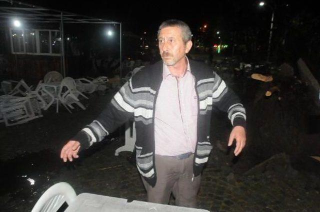 Yalova’Da Fırtına Hayatı Olumsuz Etkiledi 1