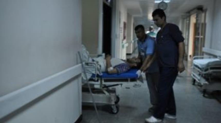 Kasaba Teksas Gibi Oldu, Silahlı Kavgada 5 Kişi Yaralandı