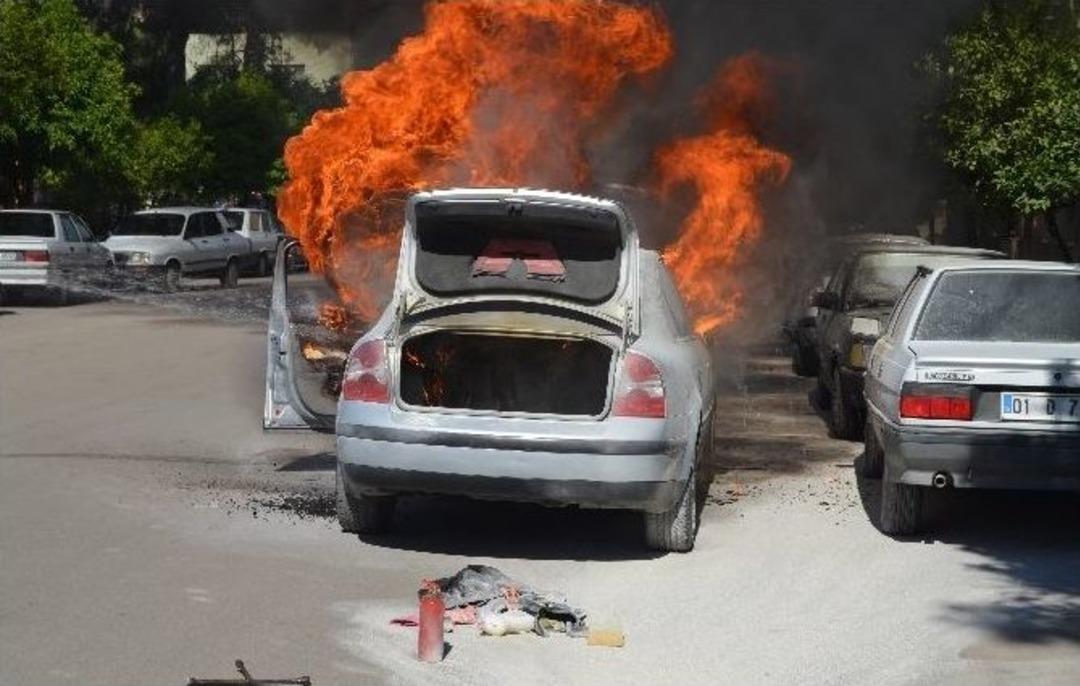 Otomobil Alev Topuna D&ouml;nd&uuml;