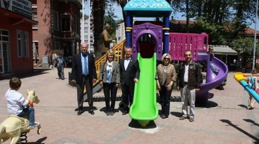 Rotary Kulüpten Çaycuma Çocuklarına Armağan