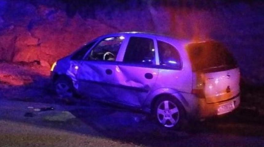 Bahar Şenlikleri D&ouml;n&uuml;ş&uuml; Kaza: 1 &Ouml;l&uuml;, 2 Yaralı