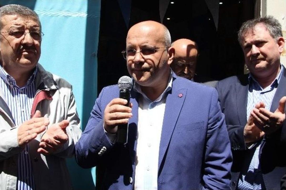 Ak Parti&rsquo;de Se&ccedil;im &Ccedil;alışmaları Hız Kesmiyor