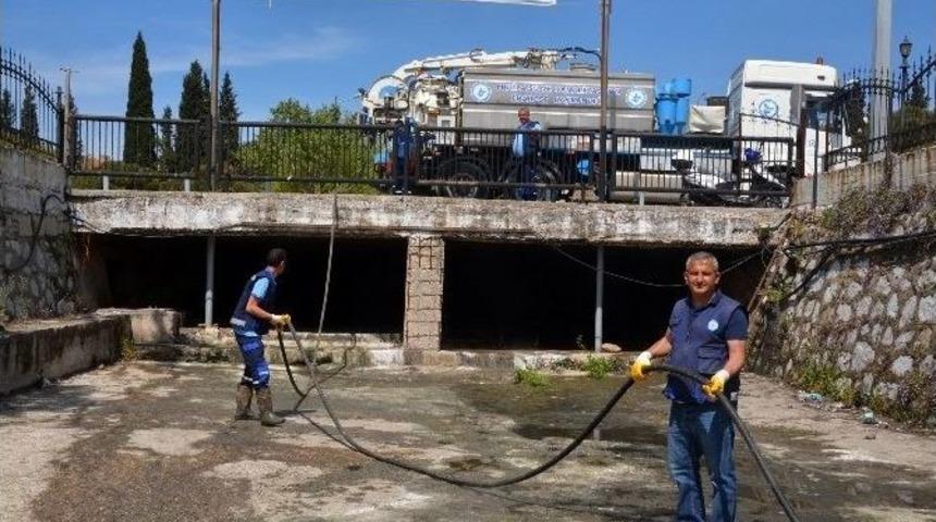 Muski Dereleri Temizleniyor
