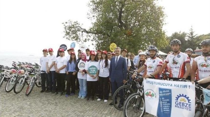 Başkan K&ouml;şker Başarılı &Ouml;ğrencilerle Bisiklete Bindi