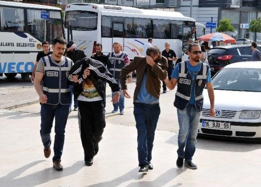 Uyuşturucu Zanlıları Adliyede