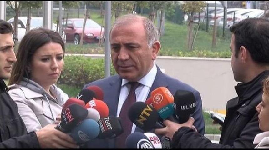 Zeki Alasya I&ccedil;in Helva Dağıttı